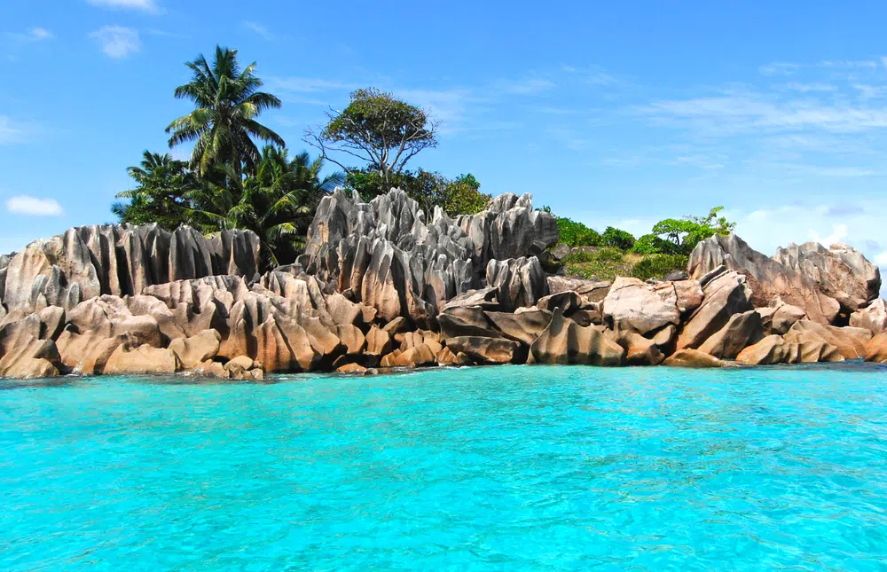 Exploring the Enchantment of Seychelles: A Comprehensive Guide to Africa’s Island Paradise.